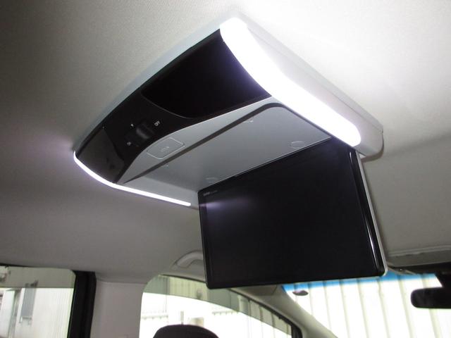 オデッセイ アブソルート　純正１０インチメモリーナビＢｌｕｅｔｏｏｔｈＥＴＣＲカメラワンオーナー　緊急ブレーキ　アラウンドビューモニター　スマートキー＆プッシュスタート　盗難防止　ダブルエアコン　ＰＷシート　クルーズＣ　記録簿（4枚目）