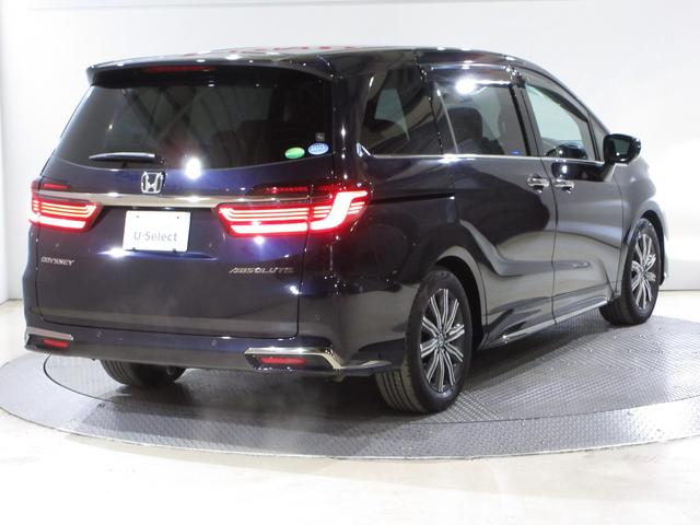 オデッセイ アブソルート　純正１０インチメモリーナビＢｌｕｅｔｏｏｔｈＥＴＣＲカメラワンオーナー　緊急ブレーキ　アラウンドビューモニター　スマートキー＆プッシュスタート　盗難防止　ダブルエアコン　ＰＷシート　クルーズＣ　記録簿（7枚目）