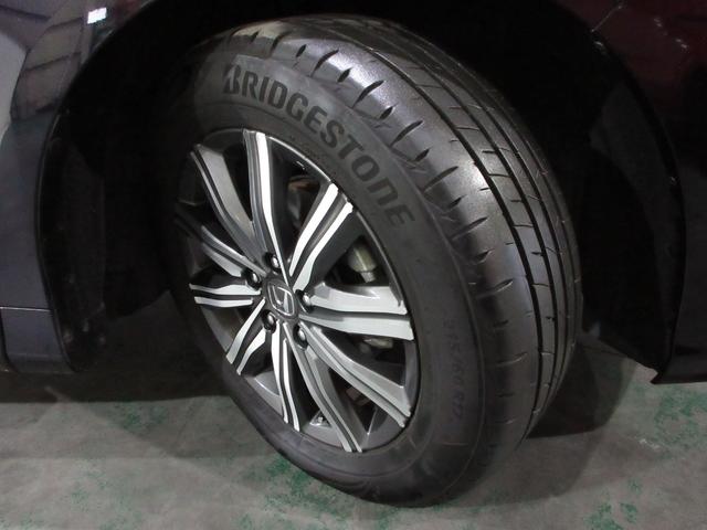 オデッセイ アブソルート　純正１０インチメモリーナビＢｌｕｅｔｏｏｔｈＥＴＣＲカメラワンオーナー　緊急ブレーキ　アラウンドビューモニター　スマートキー＆プッシュスタート　盗難防止　ダブルエアコン　ＰＷシート　クルーズＣ　記録簿（21枚目）