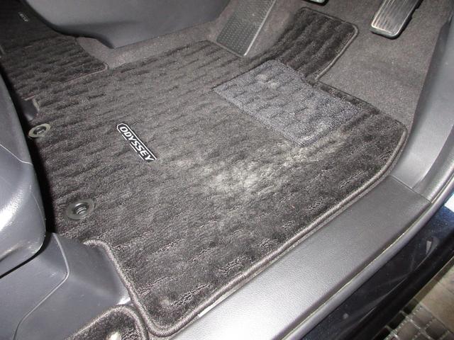 オデッセイ アブソルート　純正１０インチメモリーナビＢｌｕｅｔｏｏｔｈＥＴＣＲカメラワンオーナー　緊急ブレーキ　アラウンドビューモニター　スマートキー＆プッシュスタート　盗難防止　ダブルエアコン　ＰＷシート　クルーズＣ　記録簿（27枚目）