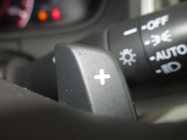 オデッセイ アブソルート・ＥＸ　純正メモリーナビＢｌｕｅｔｏｏｔｈＥＴＣＲカメラ　バックモニター　ＷＡＣ　スマ－トキ－　セキュリティーアラーム　３列シート　ＤＶＤ再生　禁煙　オートクルーズコントロール　パワーウィンドウ　エアバック（13枚目）