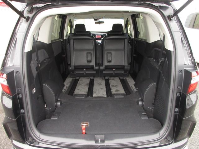 オデッセイ アブソルート・ＥＸ　純正メモリーナビＢｌｕｅｔｏｏｔｈＥＴＣＲカメラ　バックモニター　ＷＡＣ　スマ－トキ－　セキュリティーアラーム　３列シート　ＤＶＤ再生　禁煙　オートクルーズコントロール　パワーウィンドウ　エアバック（17枚目）