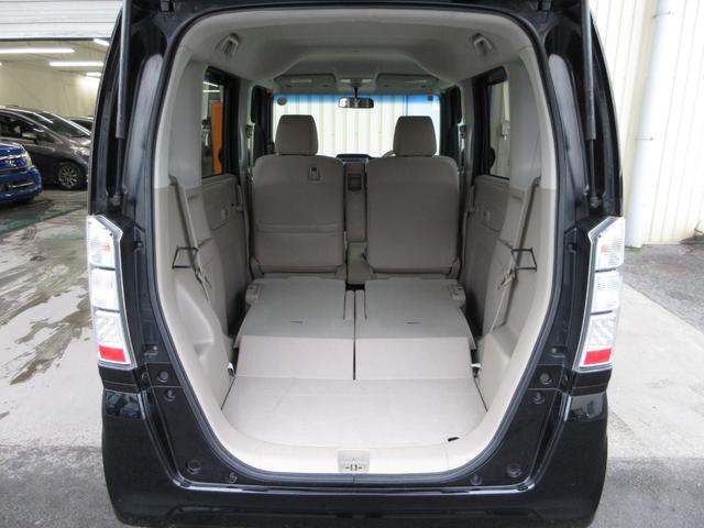 Ｎ－ＢＯＸ Ｇ・Ｌパッケージ　／スタッドレスタイヤ装着／禁煙車／メモリーナビ／バックカメラ／ＵＳＢ／ＣＤ／ＤＶＤ／ワンセグＴＶ／スマートキー／横滑り防止装置／ＡＢＳ／アイドリングストップ／片側電動スライドドア／社外アルミホイール／（17枚目）