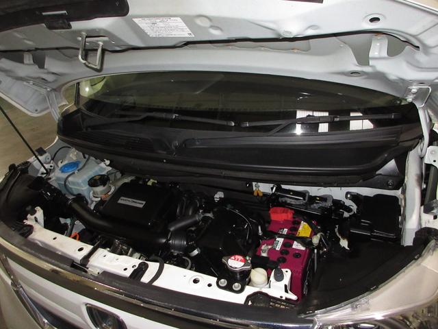 Ｎ－ＢＯＸ Ｇ・Ｌホンダセンシング　いまコレ＋フロアマットパナソニックＳＤナビＢｌｕｅｔｏｏｔｈドラレコＥＴＣＲカメラワンオーナー　レーダブレーキ　Ａストップ　ＥＳＣ　キーフリーシステム　ＬＥＤライト　オートライト　バックＭ　１オーナー（6枚目）