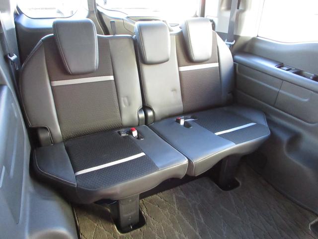 ステップワゴンスパーダ スパーダ・クールスピリットホンダセンシング　純正９インチメモリーナビＢｌｕｅｔｏｏｔｈドラレコＥＴＣＲカメラワンオーナー　サイドエアバック　スマートキ　アラウンドビューモニター　左右電動スライドドア　バックモニタ　Ｗエアコン　地ＴＶ　ナビ＆ＴＶ（18枚目）