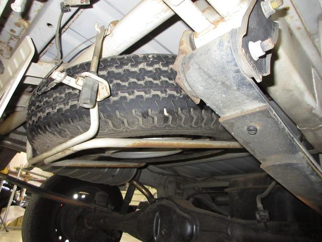 キャリイトラック ＫＣ　３カ月保証（走行距離無制限）　禁煙車　標準ＡＭラジオ　　ドアバイザー　運転席エアバック（15枚目）