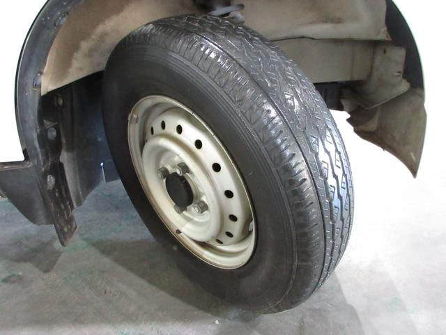 キャリイトラック ＫＣ　３カ月保証（走行距離無制限）　禁煙車　標準ＡＭラジオ　　ドアバイザー　運転席エアバック（18枚目）