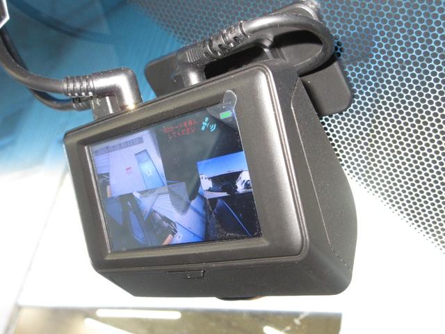 ステップワゴンスパーダ スパーダアドバンスパッケージβ　ホンダセンシング純正メモリーナビＢｌｕｅｔｏｏｔｈドラレコＥＴＣＲカメラワンオーナー　ワンオーナー車　Ｗエアコン　ＤＶＤ　ＡＡＣ　衝突軽減装置　セキュリティアラーム　クルコン　地デジＴＶ　ナビＴＶ（4枚目）