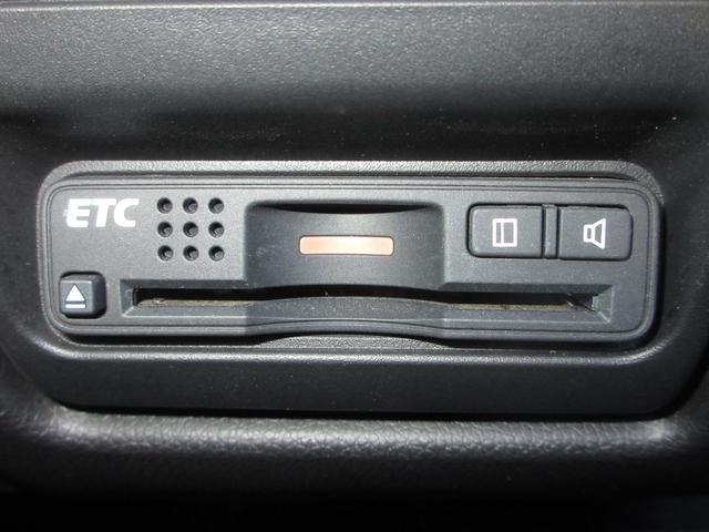 ステップワゴンスパーダ スパーダアドバンスパッケージβ　ホンダセンシング純正メモリーナビＢｌｕｅｔｏｏｔｈドラレコＥＴＣＲカメラワンオーナー　ワンオーナー車　Ｗエアコン　ＤＶＤ　ＡＡＣ　衝突軽減装置　セキュリティアラーム　クルコン　地デジＴＶ　ナビＴＶ（12枚目）