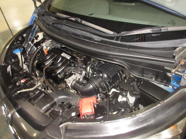 フリード Ｇ　純正メモリーナビＢｌｕｅｔｏｏｔｈドラレコＥＴＣＲカメラワンオーナー　片側電動両側スライドドア　記録簿　３列シート　パワーウインドウ　地デジ　イモビ　ＶＳＡ　ドライブレコーダー　エアコン　エアバッグ（3枚目）