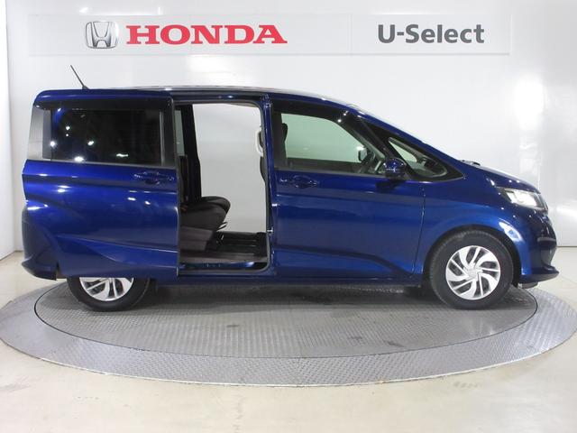 フリード Ｇ　純正メモリーナビＢｌｕｅｔｏｏｔｈドラレコＥＴＣＲカメラワンオーナー　片側電動両側スライドドア　記録簿　３列シート　パワーウインドウ　地デジ　イモビ　ＶＳＡ　ドライブレコーダー　エアコン　エアバッグ（6枚目）