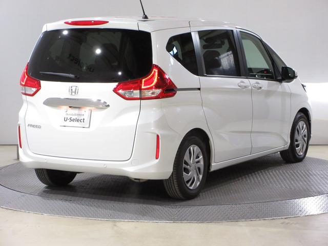 フリード Ｇ・ホンダセンシング　純正９インチメモリーナビＢｌｕｅｔｏｏｔｈＥＴＣＲカメラワンオーナー　Ｆセグ　追突被害軽減ブレーキ　ｉストップ　Ｗエアバッグ　パワーウィンドウ　１オ－ナ－　アクティブクルーズコントロール　スマートキ（7枚目）