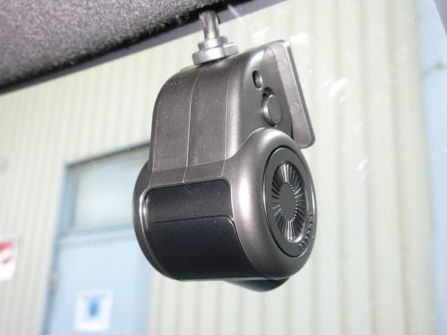 タント カスタムＲＳ　１年保証（距離無制限）　禁煙車　１オーナー　Ｂｌｕｅｔｏｏｔｈ　　純正９インチディスプレイオーディオ　障害物センサー　オートハイビーム　前席シートヒーター　ＵＳＢポート　衝突被害軽減ブレーキ　クルコン（2枚目）