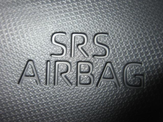 タント カスタムＲＳ　１年保証（距離無制限）　禁煙車　１オーナー　Ｂｌｕｅｔｏｏｔｈ　　純正９インチディスプレイオーディオ　障害物センサー　オートハイビーム　前席シートヒーター　ＵＳＢポート　衝突被害軽減ブレーキ　クルコン（13枚目）