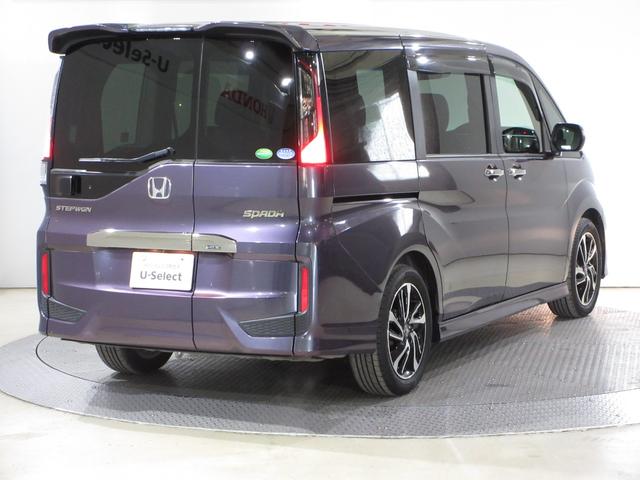 ステップワゴンスパーダ スパーダ・クールスピリット　ホンダセンシング　メモリーナビ　マルチビューカメラ　後席モニター　シートヒーター　ＥＴＣ　ＬＥＤヘッドライト　ワンオーナー　７人乗り（5枚目）