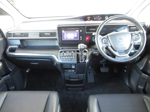 ステップワゴンスパーダ スパーダ・クールスピリット　ホンダセンシング　メモリーナビ　マルチビューカメラ　後席モニター　シートヒーター　ＥＴＣ　ＬＥＤヘッドライト　ワンオーナー　７人乗り（7枚目）