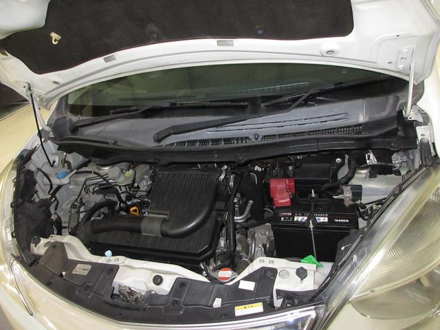 ソリオ Ｘ　禁煙車　ナビ　ドアバイザー　両側スライド片側電動　ＡＡＣ　運転席エアバック　ナビ・ＴＶ　禁煙車両　パワーステアリング　パワーウィンドウ　キ－フリ－　サイドエアバッグ　ＡＢＳ　盗難防止システム（20枚目）