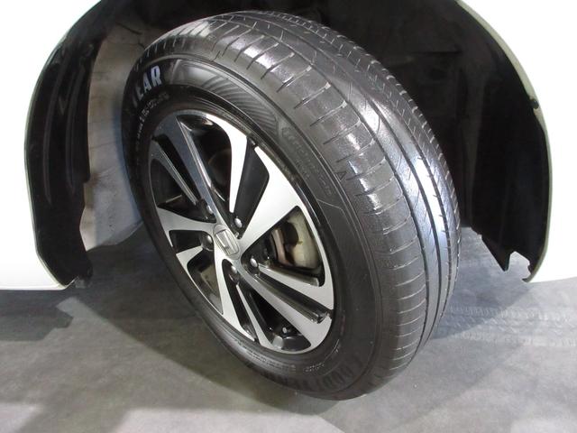 フリード Ｇ・ホンダセンシング　純正メモリーナビＢｌｕｅｔｏｏｔｈＥＴＣＲカメラワンオーナー　Ｆセグ　追突被害軽減ブレーキ　ｉストップ　Ｗエアバッグ　パワーウィンドウ　１オ－ナ－　アクティブクルーズコントロール　スマートキ　禁煙（20枚目）