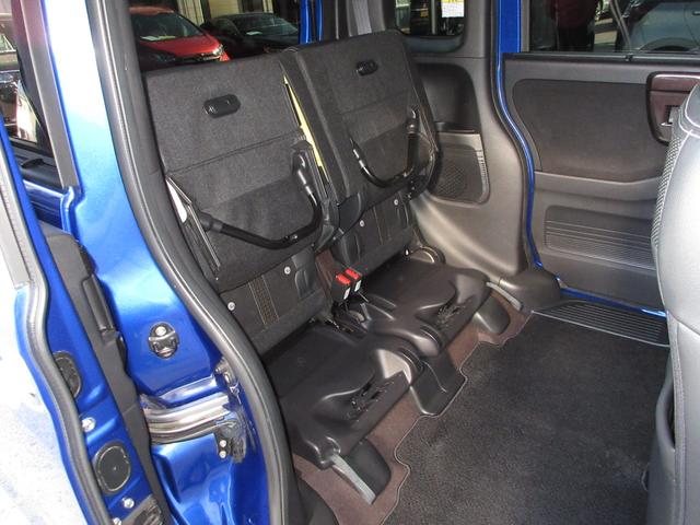 N-BOXカスタム G・Lターボホンダセンシング 衝突軽減ブレーキ/認定中古車/ワンセグTV/メモリーナビ/ETC/ドライブレコーダー/バックモニター/両側電動スライドドア/シートヒーター/LEDライト/スマートキー/横滑り防止装置/純正アルミ PW(17枚目)