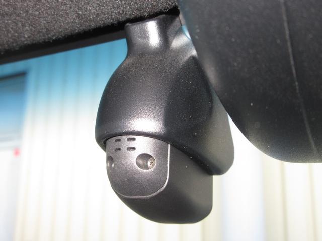 N-BOXカスタム Lターボ 禁煙車ホンダセンシング純正8インチメモリーナビBluetoothドラレコETCRカメラワンオーナー 地デジチューナー 衝突軽減ブレーキサポート LEDヘッドライ 1オーナー アイドリングS PS PW(4枚目)