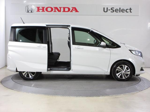 フリード G ホンダセンシング純正メモリーナビBluetoothETCRカメラワンオーナー AUTOライト Aクルーズ 記録簿 3列シート カーテンエアバック LEDヘッドライト パワーウインドウ 地デジ イモビ(6枚目)