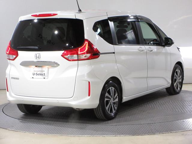 フリード G ホンダセンシング純正メモリーナビBluetoothETCRカメラワンオーナー AUTOライト Aクルーズ 記録簿 3列シート カーテンエアバック LEDヘッドライト パワーウインドウ 地デジ イモビ(7枚目)