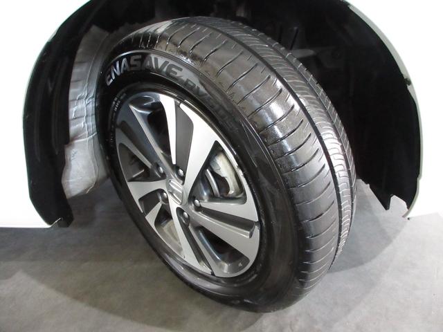 フリード G ホンダセンシング純正メモリーナビBluetoothETCRカメラワンオーナー AUTOライト Aクルーズ 記録簿 3列シート カーテンエアバック LEDヘッドライト パワーウインドウ 地デジ イモビ(20枚目)