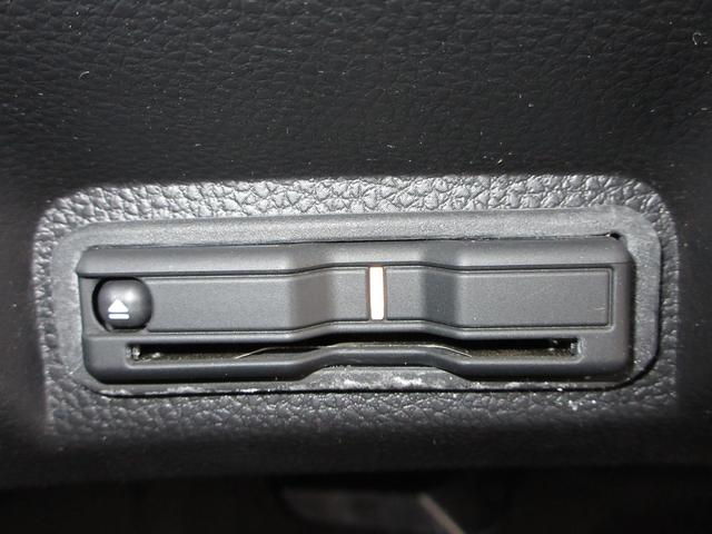 ヴェゼル ｅ：ＨＥＶＸ　ホンダセンシング純正メモリーナビＢｌｕｅｔｏｏｔｈＥＴＣＲカメラワンオーナー　前後障害物センサー　ＡＡＣ　１オーナ　イモビライザー　スマ－トキ－　誤発進抑制　ＰＷ　リアカメラ　クルコン　ＥＳＣ　ＡＢＳ（10枚目）