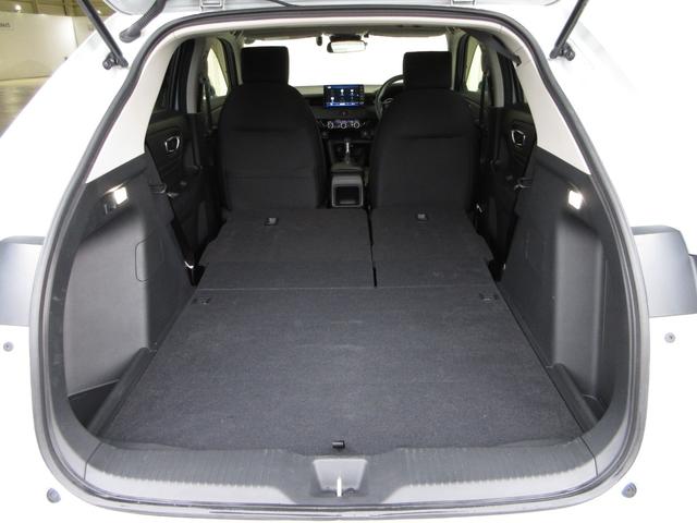 ヴェゼル ｅ：ＨＥＶＸ　ホンダセンシング純正メモリーナビＢｌｕｅｔｏｏｔｈＥＴＣＲカメラワンオーナー　前後障害物センサー　ＡＡＣ　１オーナ　イモビライザー　スマ－トキ－　誤発進抑制　ＰＷ　リアカメラ　クルコン　ＥＳＣ　ＡＢＳ（18枚目）