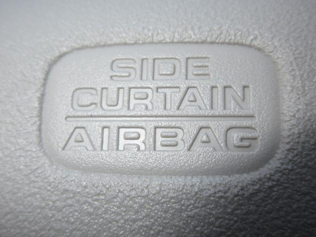 WR-V Z+ 禁煙車ホンダセンシング純正9インチメモリーナビBluetoothドラレコETCRカメラワンオーナー クリソナ 追突軽減ブレーキ フルセグテレビ サイドエアバッグ USB 盗難防止システム Bカメラ(18枚目)