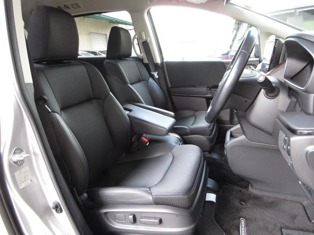 オデッセイハイブリッド ｅ：ＨＥＶアブソルート・ＥＸ　ホンダセンシング純正１０インチメモリーナビＢｌｕｅｔｏｏｔｈドラレコＥＴＣＲカメラワンオーナー　電動Ｒゲート　ＬＥＤライト　シ－トヒ－タ－　両側ＰＳＤ　パワ－シ－ト　Ｐアシスト　整備記録簿　フルセグ（15枚目）