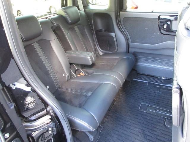 N-BOXカスタム EXターボ ワンオーナー 禁煙 1年保証 点検整備付 走行に支障無い修復歴有 8インチメモリーナビ BTオーディオ接続 CD&DVD再生 リアカメラ ETC2.0 前後録画タイプドラレコ 両側パワースライドドア(17枚目)