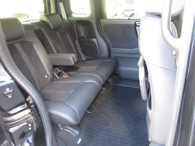 N-BOXカスタム Lターボ /4WD/ワンオーナー/センシング/電子パーキング/純正ナビ/Bluetooth/ETC/リアカメラ /両側電動スライドドア//追従機能付きクルーズコントロール/シートヒーター/純正15インチアルミ/(19枚目)