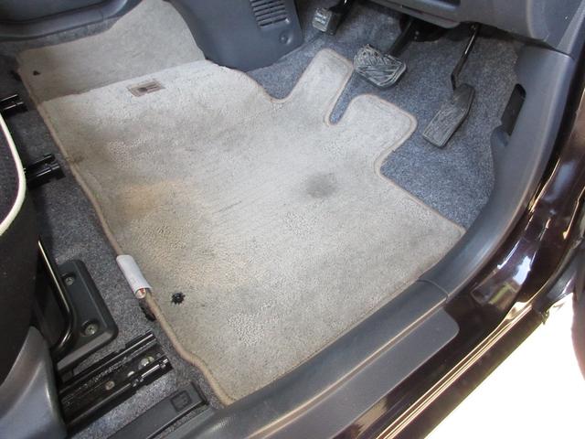 アルトラパン Xセレクション 1年保証(距離無制限) 禁煙車 運転席シートヒーター オートエアコン スマートキー 純正CDコンポ ドアバイザー 点検記録簿 CD再生 アイドリングストップ(10枚目)