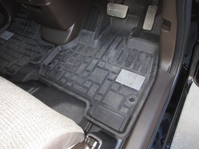 N-BOX L 禁煙 ワンオーナー 純正メモリーナビ Bluetooth ドラレコ ETC リアカメラ 衝突被害軽減ブレーキ 運転席助手席シートヒーター 充電用USBジャック ロールサンシェード LEDヘッドライト(16枚目)