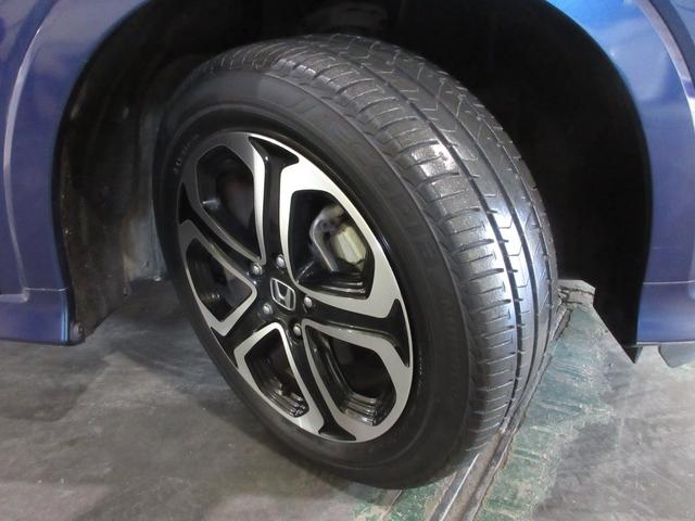 ヴェゼル ハイブリッドZ ホンダセンシング純正メモリーナビBluetoothドラレコETCRカメラワンオーナー スマキー LEDランプ 禁煙 ETC付 USB 整備記録簿 シ-トヒ-タ- サイドカーテンエアバック VSA(20枚目)