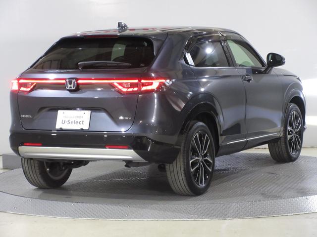 ヴェゼル e:HEVZ 1年保証(走行距離無制限) 禁煙車 2024年製タイヤ コネクトディスプレイ ドラレコ 障害物センサー 障害物センサー オートハイビーム フルセグ USBポート 減速セレクター1オーナー ETC2.0(7枚目)
