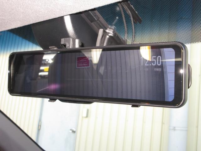 ヴェゼル ハイブリッドRS・ホンダセンシング 禁煙車 ワンオーナー 純正8インチメモリーナビ Bluetooth ETC リアカメラ LEDヘッドライト フォグライト シートヒーター フルオートエアコン ホンダセンシング 18インチアルミホイール(4枚目)