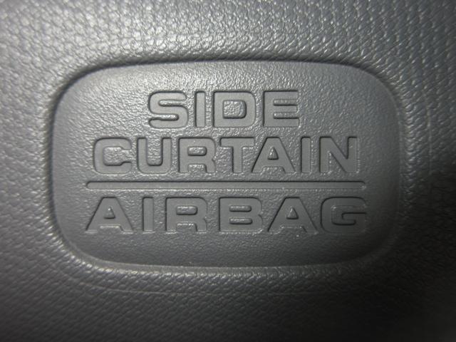 ヴェゼル ハイブリッドRS・ホンダセンシング 禁煙車 ワンオーナー 純正8インチメモリーナビ Bluetooth ETC リアカメラ LEDヘッドライト フォグライト シートヒーター フルオートエアコン ホンダセンシング 18インチアルミホイール(12枚目)