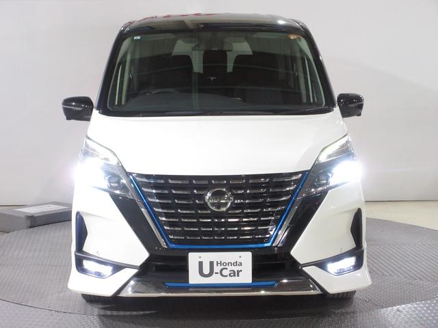 セレナ e-パワーハイウェイスターV 禁煙車 純正10インチメモリーナビ リヤ席モニター Bluetooth ETC Rカメラ 360°カメラ エマジェンシーブレーキ DVD再生機能 地デジ USB入力 パーキングセンサー Wエアコン(5枚目)