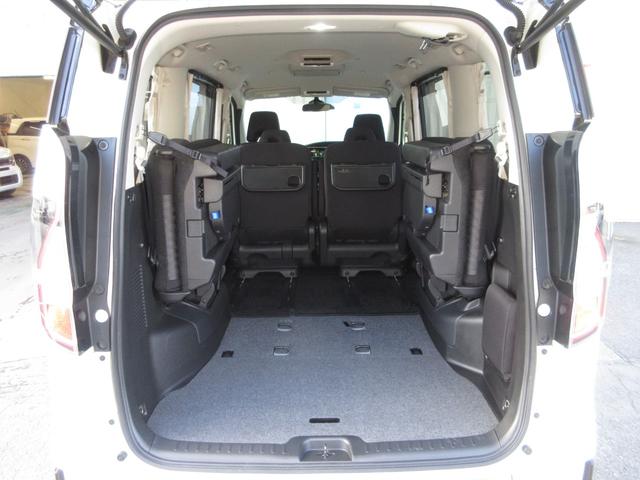 セレナ e-パワーハイウェイスターV 禁煙車 純正10インチメモリーナビ リヤ席モニター Bluetooth ETC Rカメラ 360°カメラ エマジェンシーブレーキ DVD再生機能 地デジ USB入力 パーキングセンサー Wエアコン(17枚目)