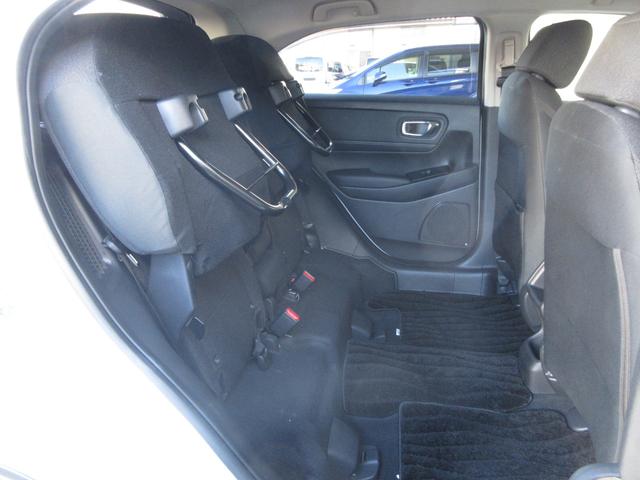 ヴェゼル e:HEVX ホンダセンシングホンダコネクトディスプレイBluetoothETCRカメラワンオーナー 前後障害物センサー AAC 1オーナ イモビライザー スマ-トキ- 誤発進抑制 PW リアカメラ クルコン PS(16枚目)