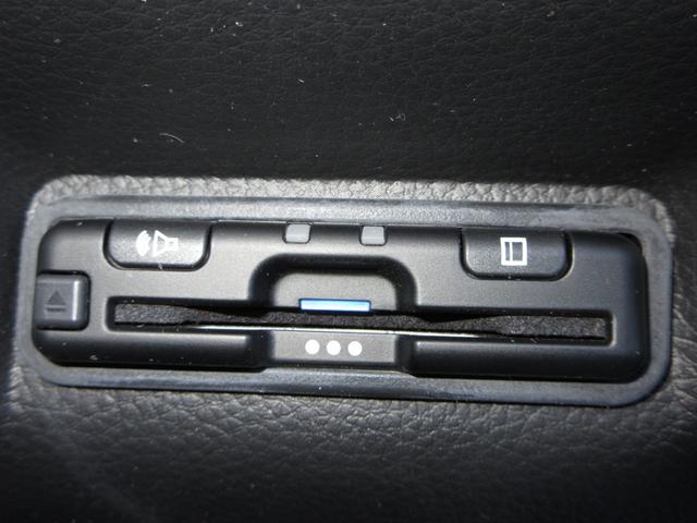 ステップワゴン エアー ワンオーナー 禁煙車 当社点検パック実施済車 純正9インチナビ フルセグ Bluetooth ミュージックサーバー USB 前後ドラレコ 両側電動スライドドア ETC バックカメラ LEDヘッドライト(14枚目)