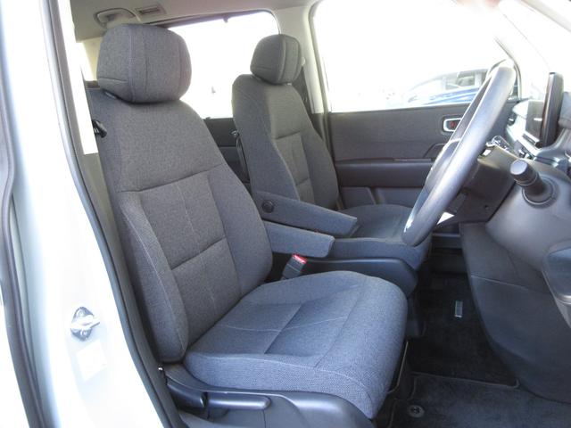 ステップワゴン エアー ワンオーナー 禁煙車 当社点検パック実施済車 純正9インチナビ フルセグ Bluetooth ミュージックサーバー USB 前後ドラレコ 両側電動スライドドア ETC バックカメラ LEDヘッドライト(19枚目)