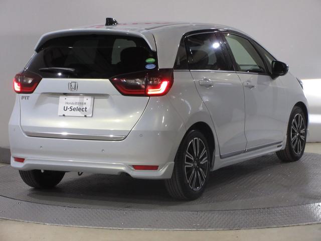 フィット リュクス ホンダセンシング純正9インチメモリーナビBluetoothドラレコETCRカメラワンオーナー Bカメ サイドエアバッグ 衝突軽減ブレーキ ETC車載器 クルーズコントロール 前席シートヒーター ABS(7枚目)