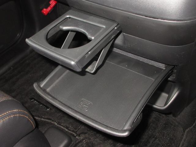 フリード＋ハイブリッド ハイブリッド・クロスターホンダセンシング　純正９インチメモリーナビＢｌｕｅｔｏｏｔｈドラレコＥＴＣＲカメラワンオーナー　バックカメラ　地デジフルセグ　両側電動ドア　ＬＥＤヘッドライト　スマートキー　横滑り防止装置　クルーズコントロール　ＵＳＢ（22枚目）