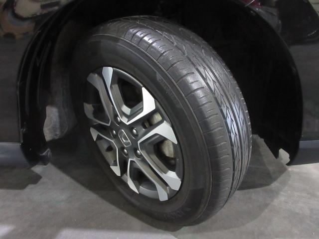 フリード＋ハイブリッド ハイブリッド・クロスターホンダセンシング　純正９インチメモリーナビＢｌｕｅｔｏｏｔｈドラレコＥＴＣＲカメラワンオーナー　バックカメラ　地デジフルセグ　両側電動ドア　ＬＥＤヘッドライト　スマートキー　横滑り防止装置　クルーズコントロール　ＵＳＢ（32枚目）