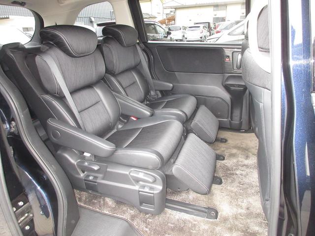 オデッセイ アブソルート　純正メモリーナビＢｌｕｅｔｏｏｔｈドラレコＥＴＣＲカメラワンオーナー　緊急ブレーキ　アラウンドビューモニター　スマートキー＆プッシュスタート　盗難防止　ダブルエアコン　クルーズＣ　リアカメラ　ナビＴＶ（23枚目）