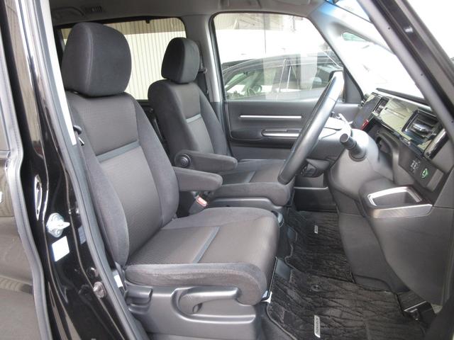 ステップワゴンスパーダ e:HEVスパーダGホンダセンシング ・ワンオーナー ・禁煙 ・令和2年12月登録 ・走行9万7千キロ ・車検整備付 ・純正10インチナビ ・リアカメラ ・ETC ・Bluetooth AUDIO ・両側電動スライドドア ・前後ドラレコ(16枚目)