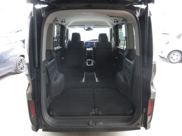 ステップワゴンスパーダ e:HEVスパーダGホンダセンシング ・ワンオーナー ・禁煙 ・令和2年12月登録 ・走行9万7千キロ ・車検整備付 ・純正10インチナビ ・リアカメラ ・ETC ・Bluetooth AUDIO ・両側電動スライドドア ・前後ドラレコ(19枚目)